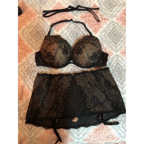 🖤SOLD🖤Victoria’s Secret Bra Set 36c - Picture 1 of 5